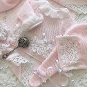 Conjunto 3 piezas Rosa con encaje blanco hilo